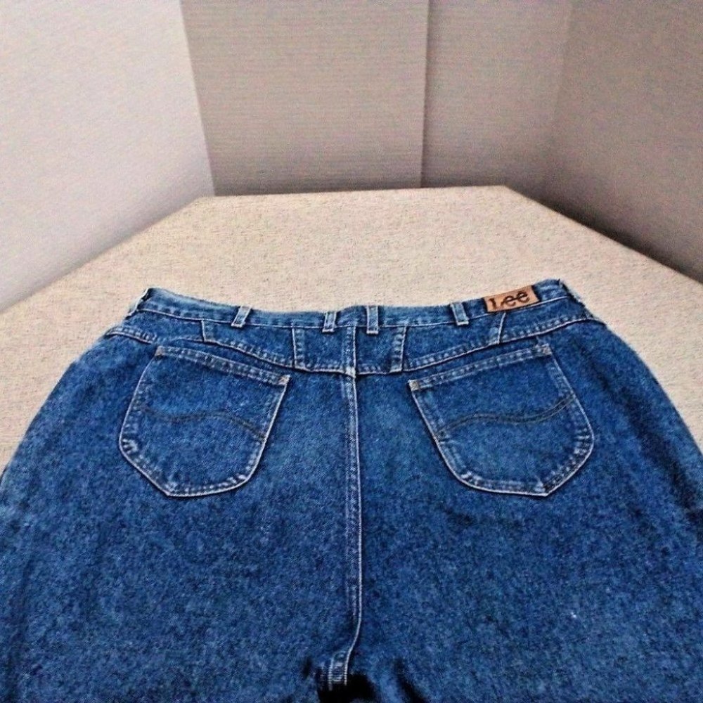 Lee Women's (Boyfriend Jeans) (42 x 29) Plus Semi-Sprinkle Stone-wash Jeans - Picture 3 of 16